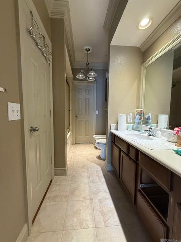 6765 Corporate Boulevard, Baton Rouge, LA 70809