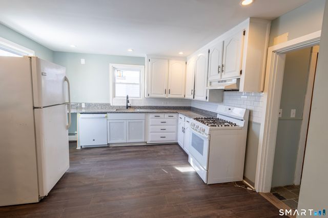 40 Broad Street, Meriden, CT 06450