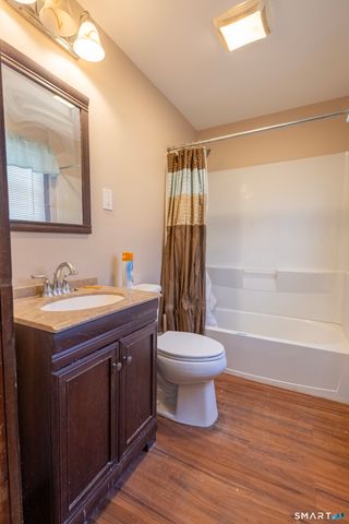 40 Broad Street, Meriden, CT 06450