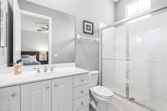 3695 Montreux LN 202, Naples, FL 34114