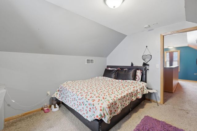 5252 Washburn Avenue N, Minneapolis, MN 55430