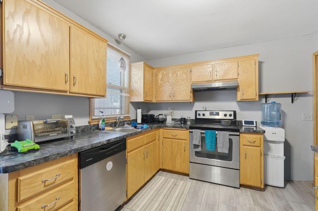 5252 Washburn Avenue N, Minneapolis, MN 55430