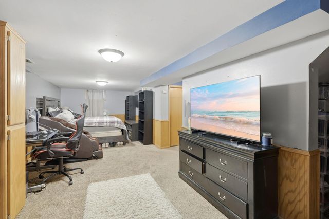 5252 Washburn Avenue N, Minneapolis, MN 55430