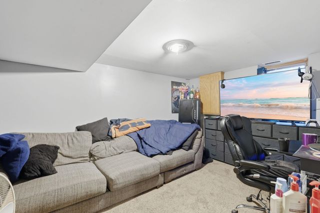 5252 Washburn Avenue N, Minneapolis, MN 55430