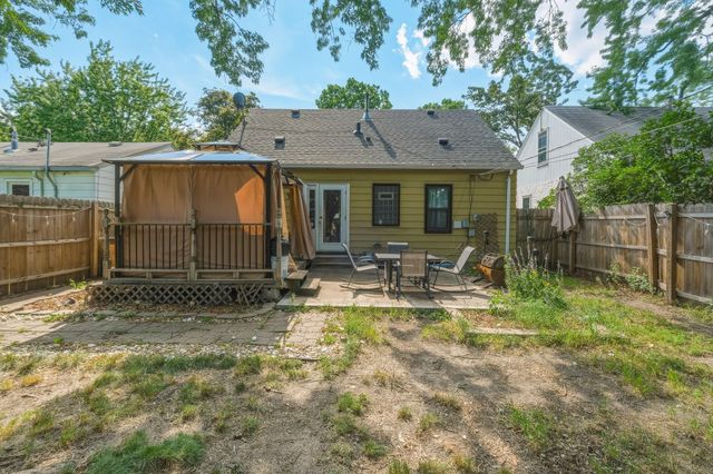 5252 Washburn Avenue N, Minneapolis, MN 55430
