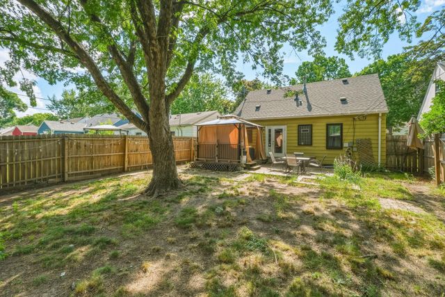 5252 Washburn Avenue N, Minneapolis, MN 55430