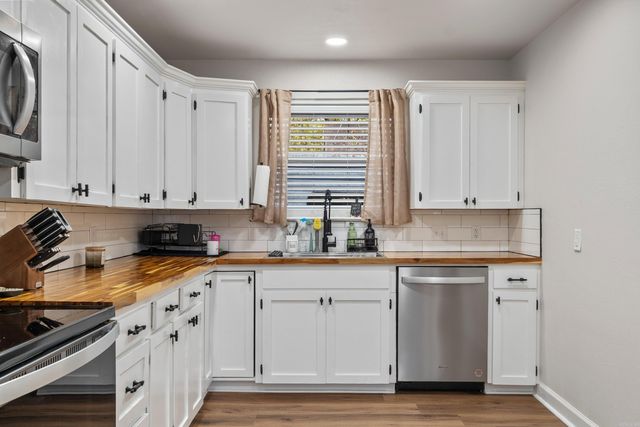 261 woodlawn Avenue, Hot Springs, AR 71913