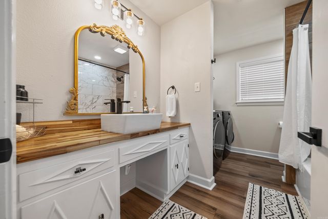 261 woodlawn Avenue, Hot Springs, AR 71913