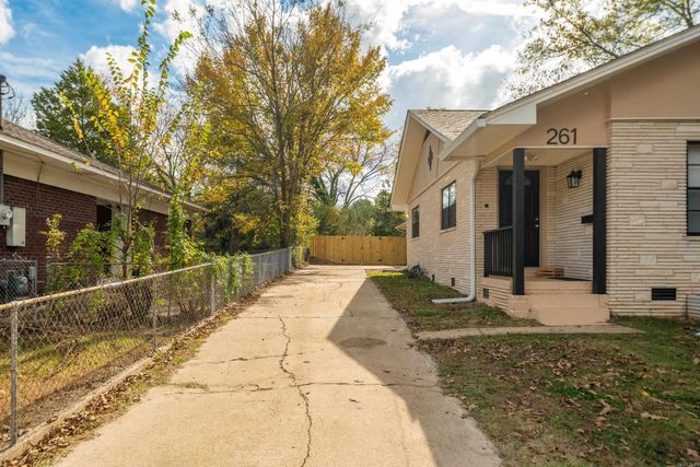 261 woodlawn Avenue, Hot Springs, AR 71913