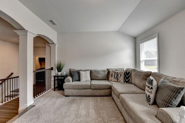 148 Logan Pass Drive, Loganville, GA 30052