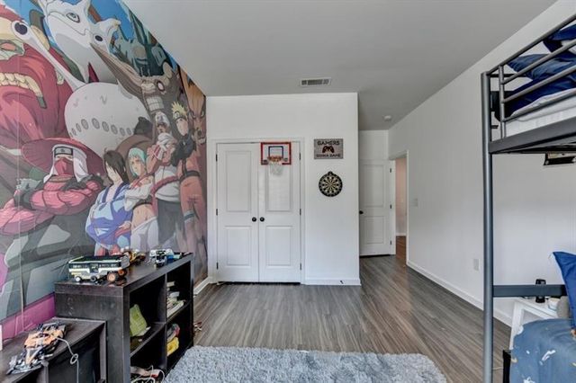 148 Logan Pass Drive, Loganville, GA 30052