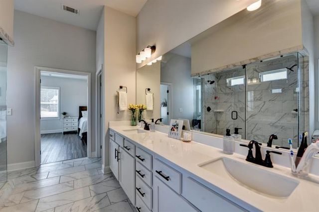 148 Logan Pass Drive, Loganville, GA 30052