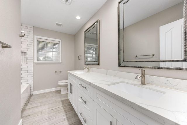 9392 Fm 1458 Road, Sealy, TX 77474