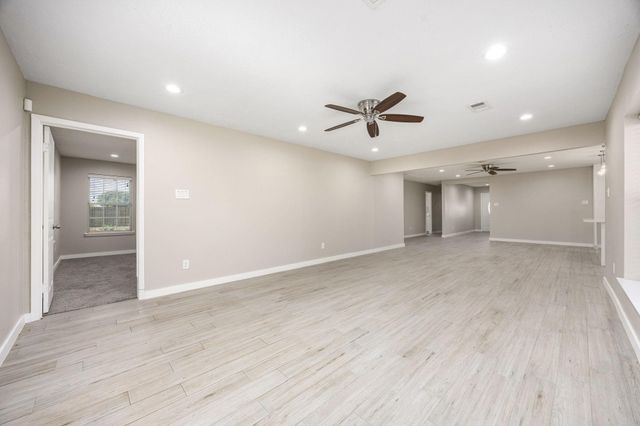 9392 Fm 1458 Road, Sealy, TX 77474