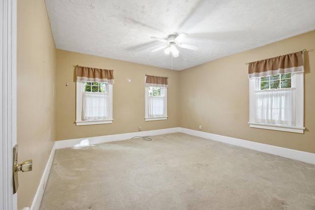 909 Moulton Avenue, Muskegon, MI 49445