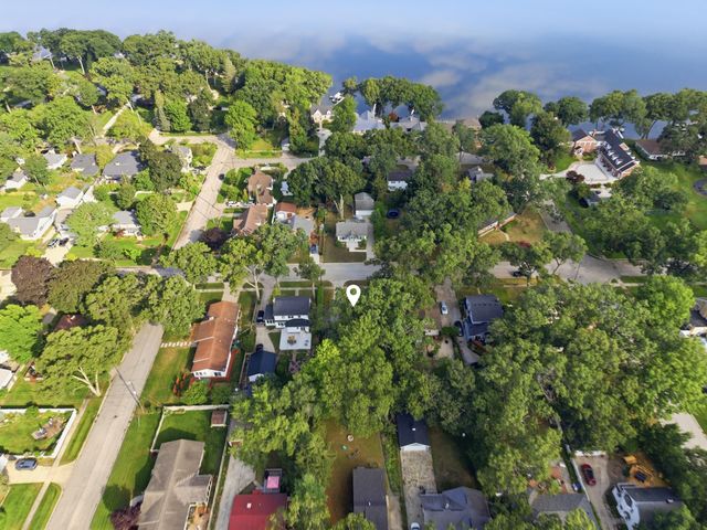 909 Moulton Avenue, Muskegon, MI 49445
