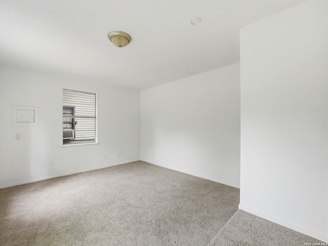 720 CHICKERING AVE, San Antonio, TX 78210