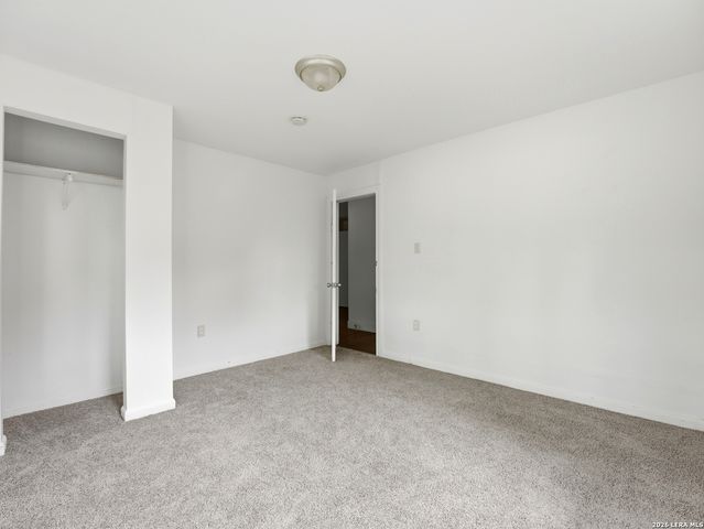 720 CHICKERING AVE, San Antonio, TX 78210