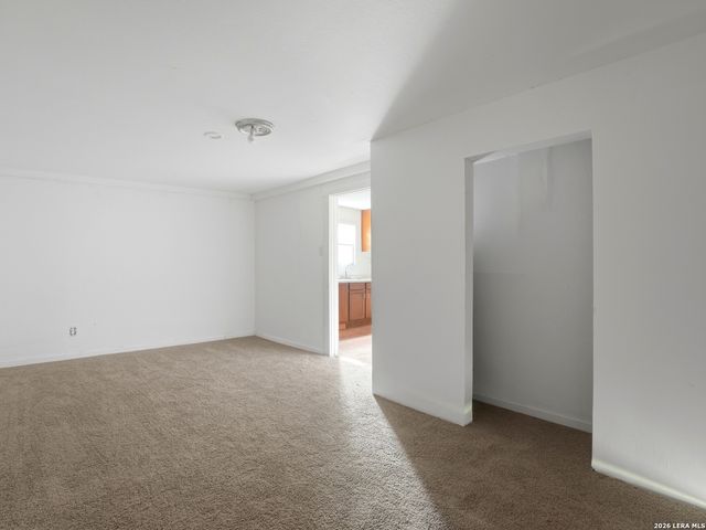 720 CHICKERING AVE, San Antonio, TX 78210