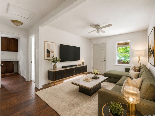 720 CHICKERING AVE, San Antonio, TX 78210