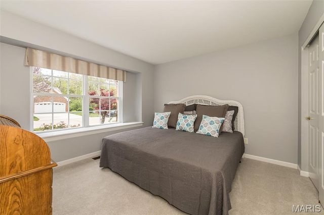 4605 Von Talge Meadows Drive, St Louis, MO 63128