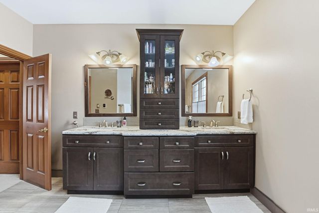 11007 Clarewood Court, Fort Wayne, IN 46814