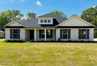7755 Mary Mccoy Drive, Horn Lake, MS 38637