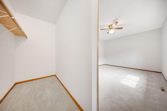 3304 Greenbrier Street 3304C, Vadnais Heights, MN 55127