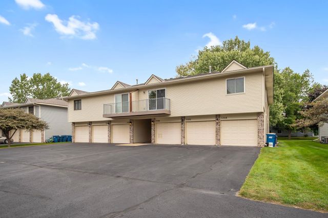 3304 Greenbrier Street 3304C, Vadnais Heights, MN 55127