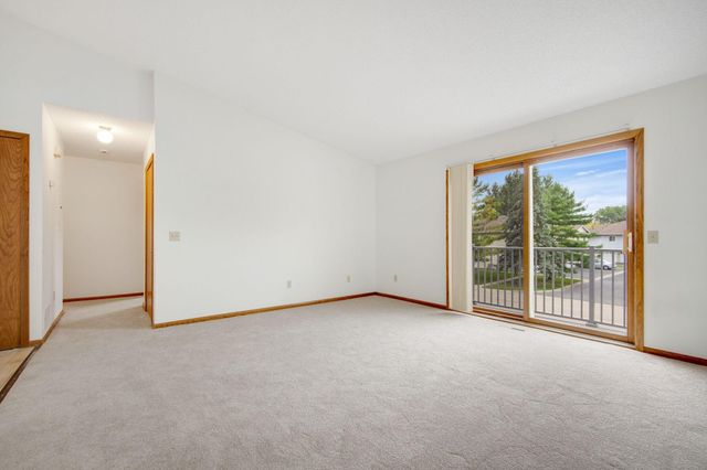 3304 Greenbrier Street 3304C, Vadnais Heights, MN 55127