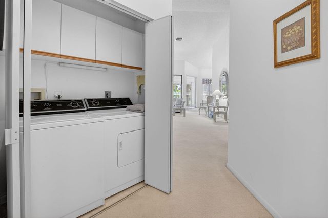 5366 Venetia Court E, Boynton Beach, FL 33437