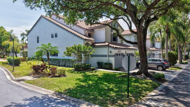 5366 Venetia Court E, Boynton Beach, FL 33437
