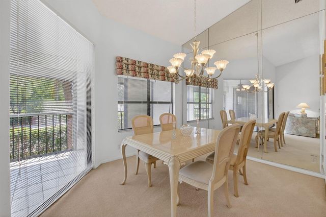 5366 Venetia Court E, Boynton Beach, FL 33437