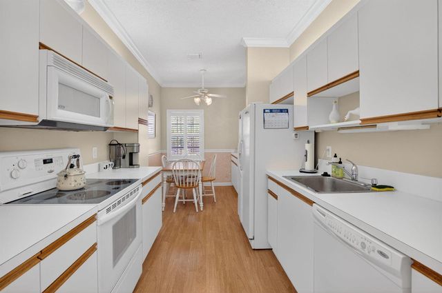 5366 Venetia Court E, Boynton Beach, FL 33437