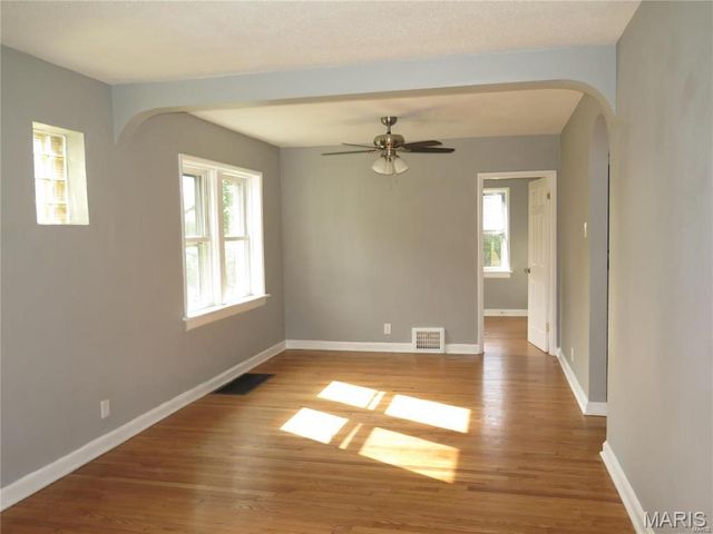 7066 Arcadia Avenue, St Louis, MO 63130