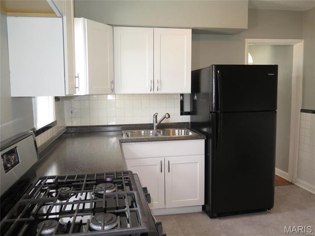 7066 Arcadia Avenue, St Louis, MO 63130