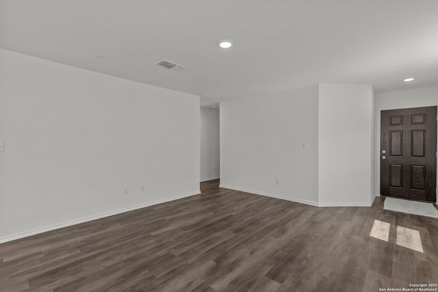 839 Bluegrass Point, New Braunfels, TX 78130