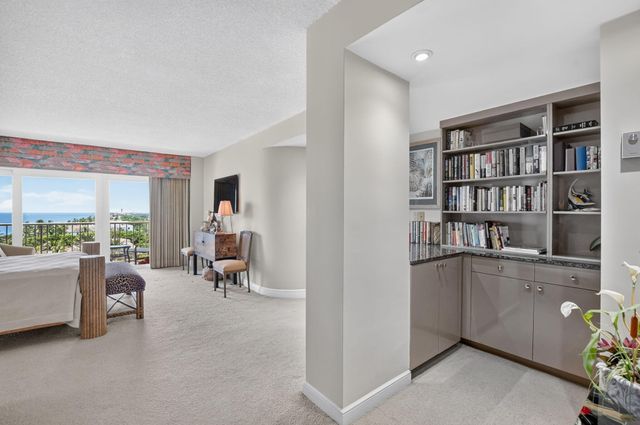1021 HILLSBORO MILE 705, Hillsboro Beach, FL 33062