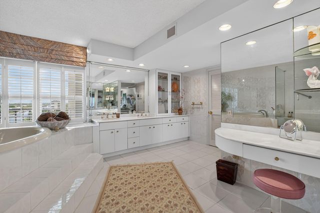 1021 HILLSBORO MILE 705, Hillsboro Beach, FL 33062