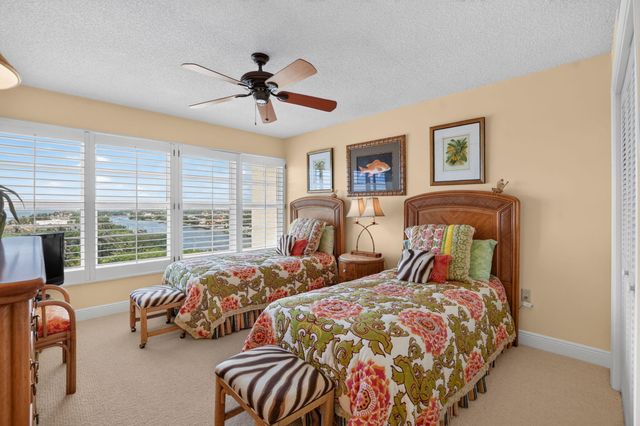1021 HILLSBORO MILE 705, Hillsboro Beach, FL 33062
