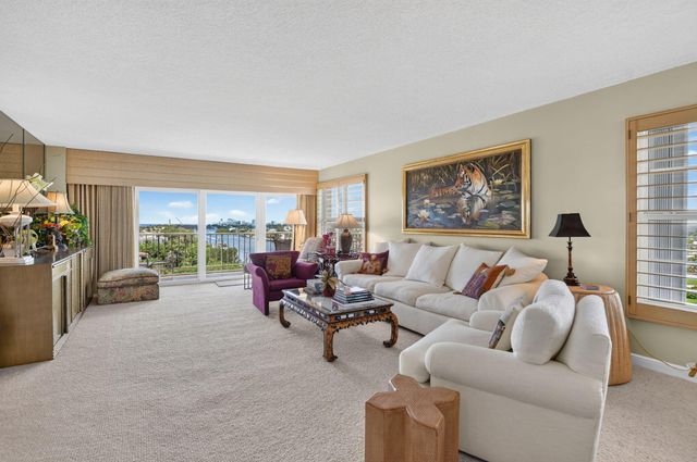 1021 HILLSBORO MILE 705, Hillsboro Beach, FL 33062