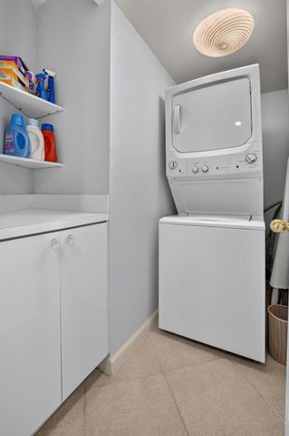 1021 HILLSBORO MILE 705, Hillsboro Beach, FL 33062