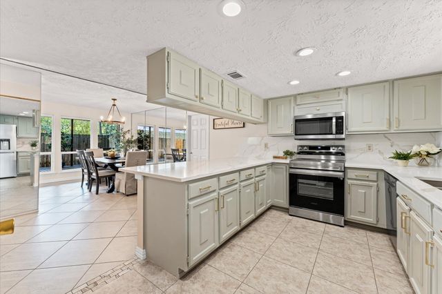 3130 Glade Springs Drive, Houston, TX 77339