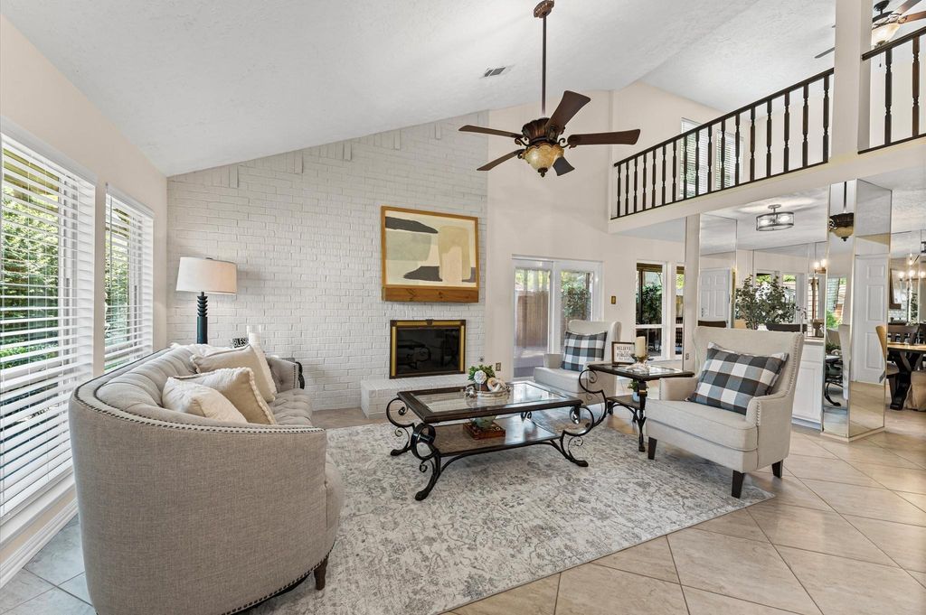 3130 Glade Springs Drive, Houston, TX 77339