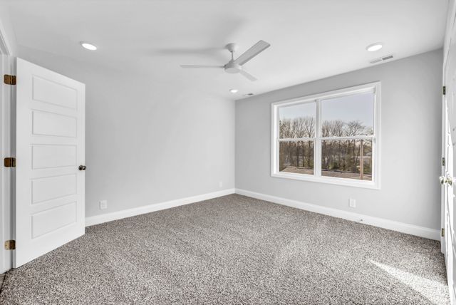 209 Robert St, Clarksville, TN 37040