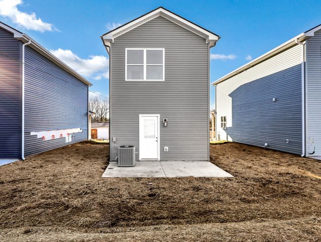 209 Robert St, Clarksville, TN 37040