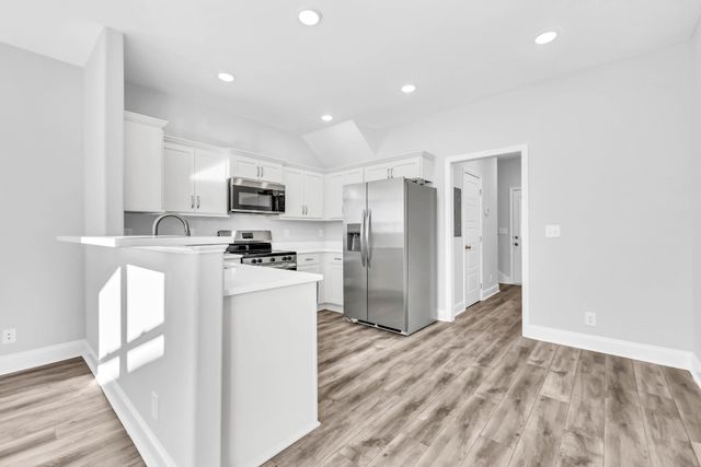 209 Robert St, Clarksville, TN 37040