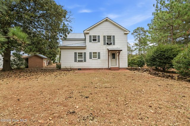 138 W Moore Street, Candor, NC 27229