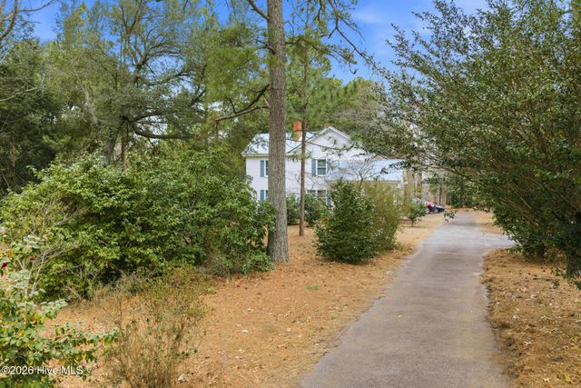 138 W Moore Street, Candor, NC 27229