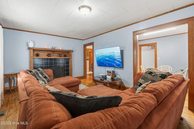 138 W Moore Street, Candor, NC 27229